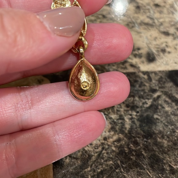 Swarovski Clip On Earrings - Picture 6 of 9